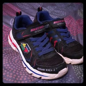 Boys Skechers Interactive Game Sneakers (Size 2)